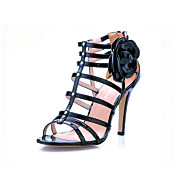 lakleer met bloem sandalen pompen