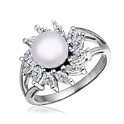 Unik Platinum belagt med Cubic Zirconia Pearl Ring