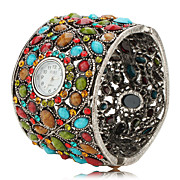  Women's Fashionable Alloy Analog Quartz Bracelet Watch DBS2