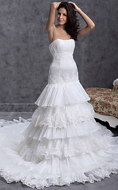 A-line Sweetheart Chapel Train Organza Tiered Wedding Dress