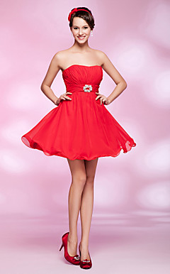 A-line Strapless Short/Mini Chiffon Cocktail Dress