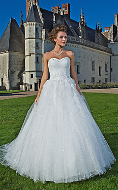 Ball Gown Sweetheart Strapless Chapel Train Tulle Wedding Dress