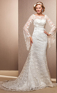 trompette / sirène scoop les trains tribunal robe de mariée en dentelle
