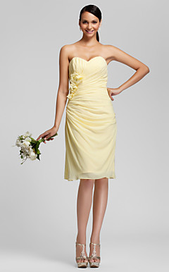 Sheath/Column Sweetheart Knee-length Chiffon Bridesmaid Dress