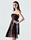  A-line Strapless Empire Knee-length Taffeta Bridesmaid/ Wedding Party Dress
