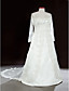  chapelle A-ligne de train satin dentelle plus la robe de mariage de taille