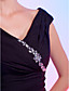  Sheath/Column Off-the-shoulder Short/Mini Chiffon Cocktail Dress