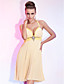  A-line Halter V-neck Knee-length Chiffon Cocktail Dress