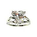étonnante bague zircone cubique en forme de cœur (plus de couleurs)